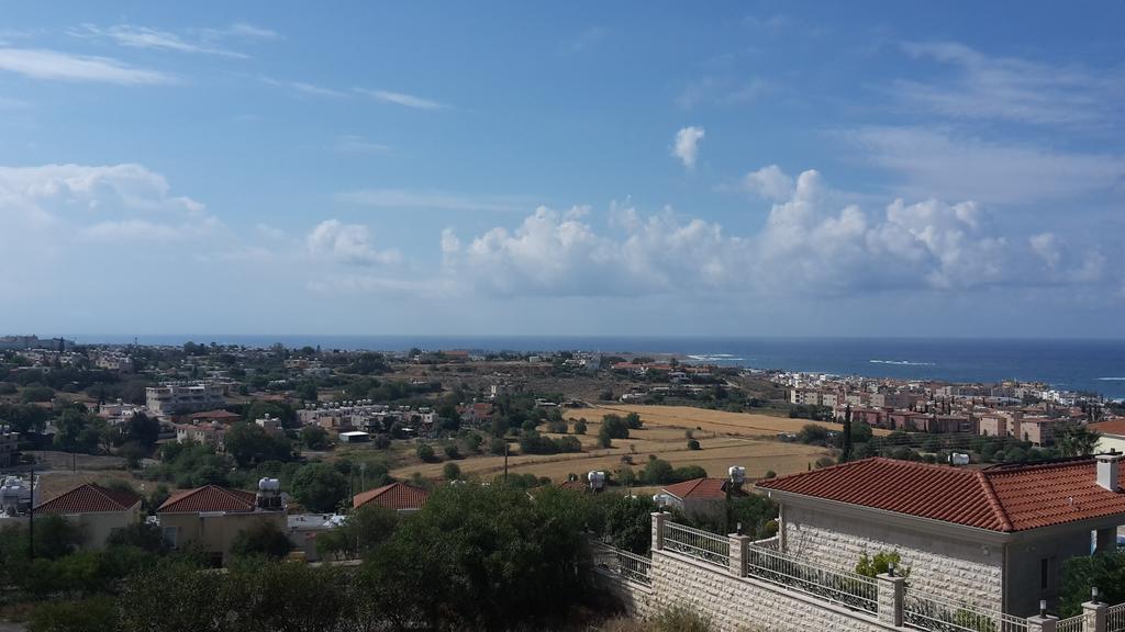 Melania Apartment Paphos Bagian luar foto